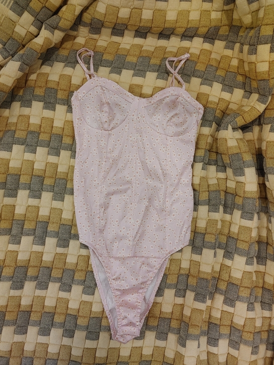 Zara Other - Pink Floral Bodysuit